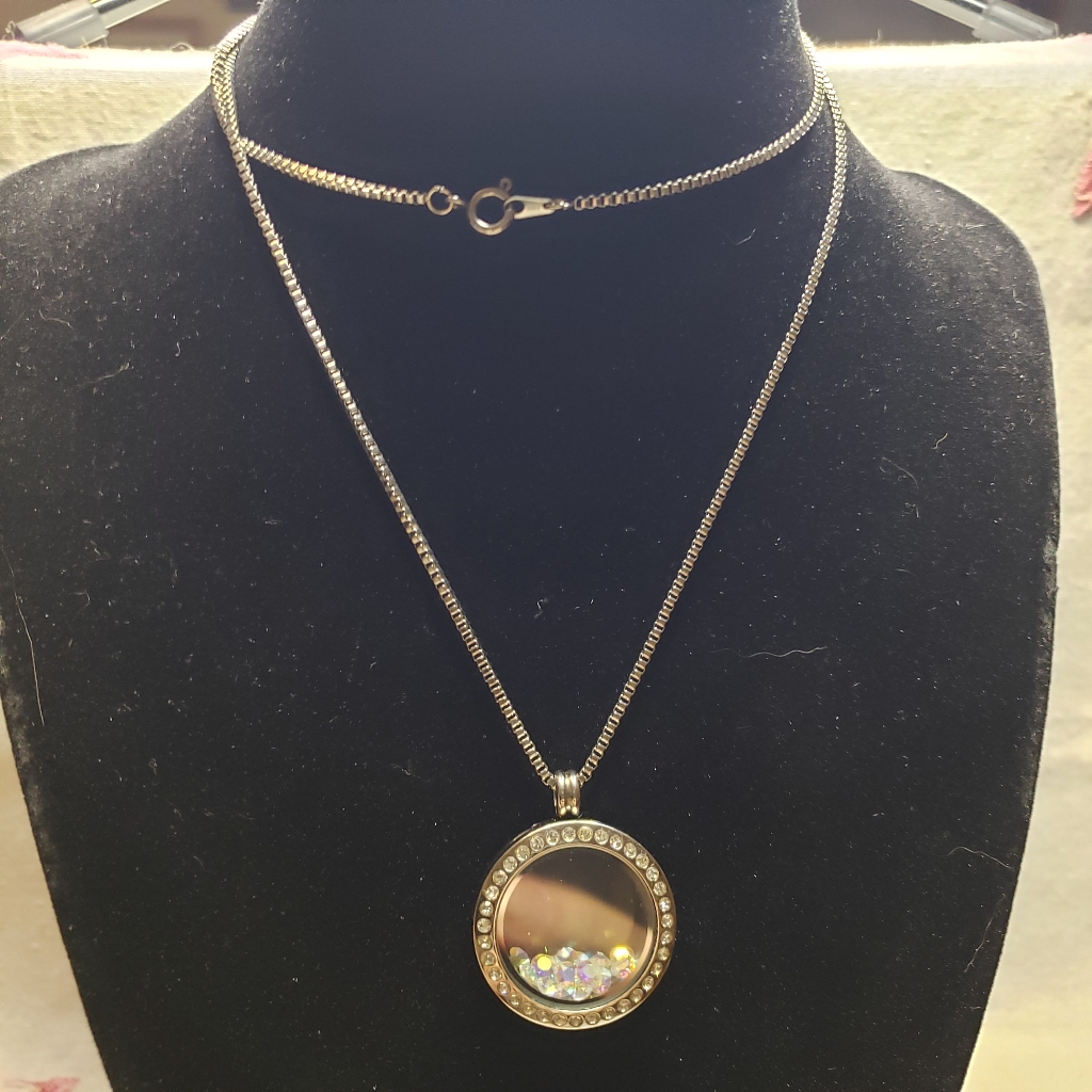Ibb Silvertone Locket With Ab Crystals & Charm Thats Says 